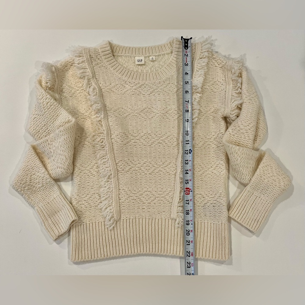 GAP Wool Blend Cable Knit Frilly Cream Fringe Extra Small Sweater - Picture 4 of 13